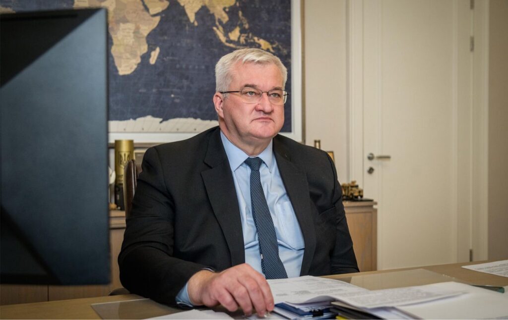 Украина и ЕС договорились защищать зерновой коридор в Черном море