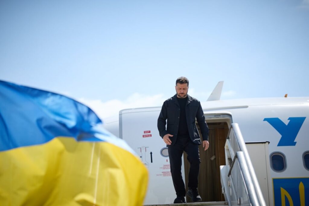 Владимир Зеленский прибыл с трехдневным визитом в Канаду