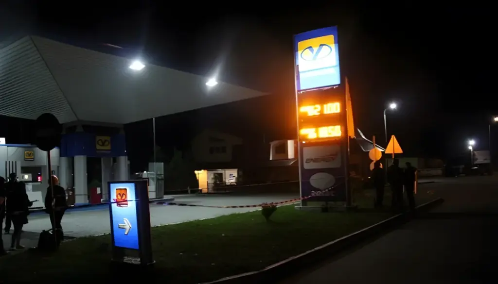 На українських АЗС тестують систему сповіщення про дрони. Далі її запровадять для іншого бізнесу