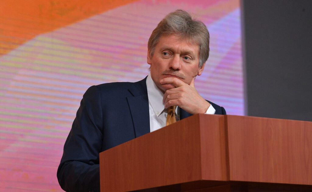 В Кремле высказались о возобновлении трехсторонних переговоров с Украиной и США В Кремле высказались о возобновлении трехсторонних переговоров с Украиной и США