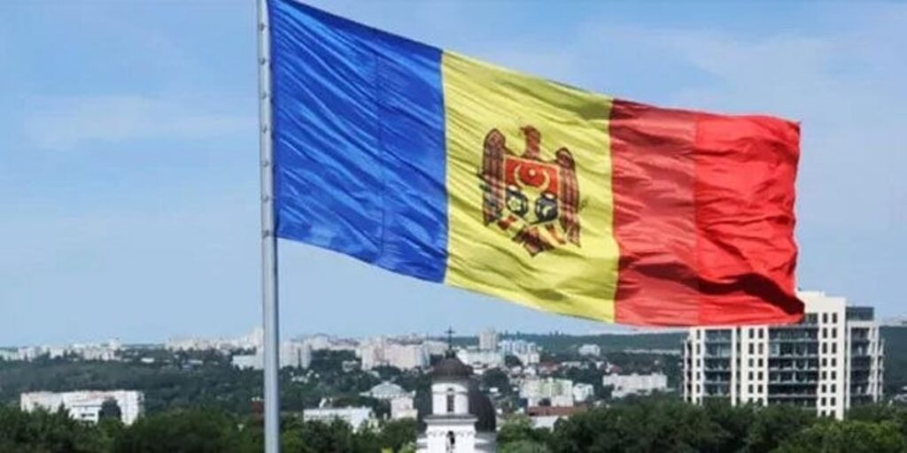 Молдова викликала посла рф Олега Озерова через порушення повітряного простору дронами
