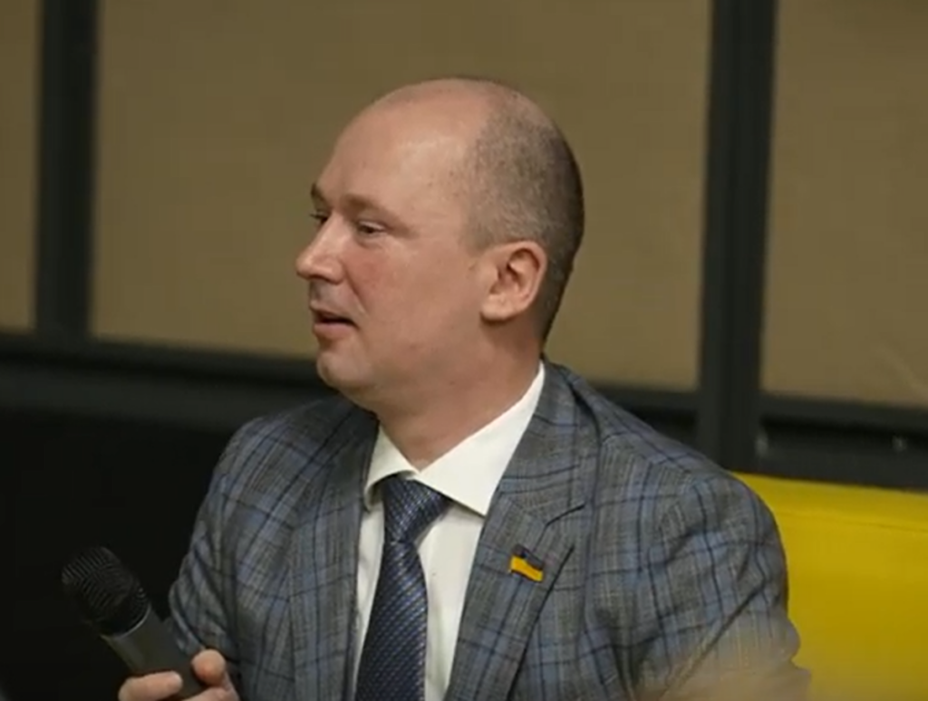 Тарас Тарасенко: В Україні вдосконалюють процедури підтримки захисників після звільнення з полону