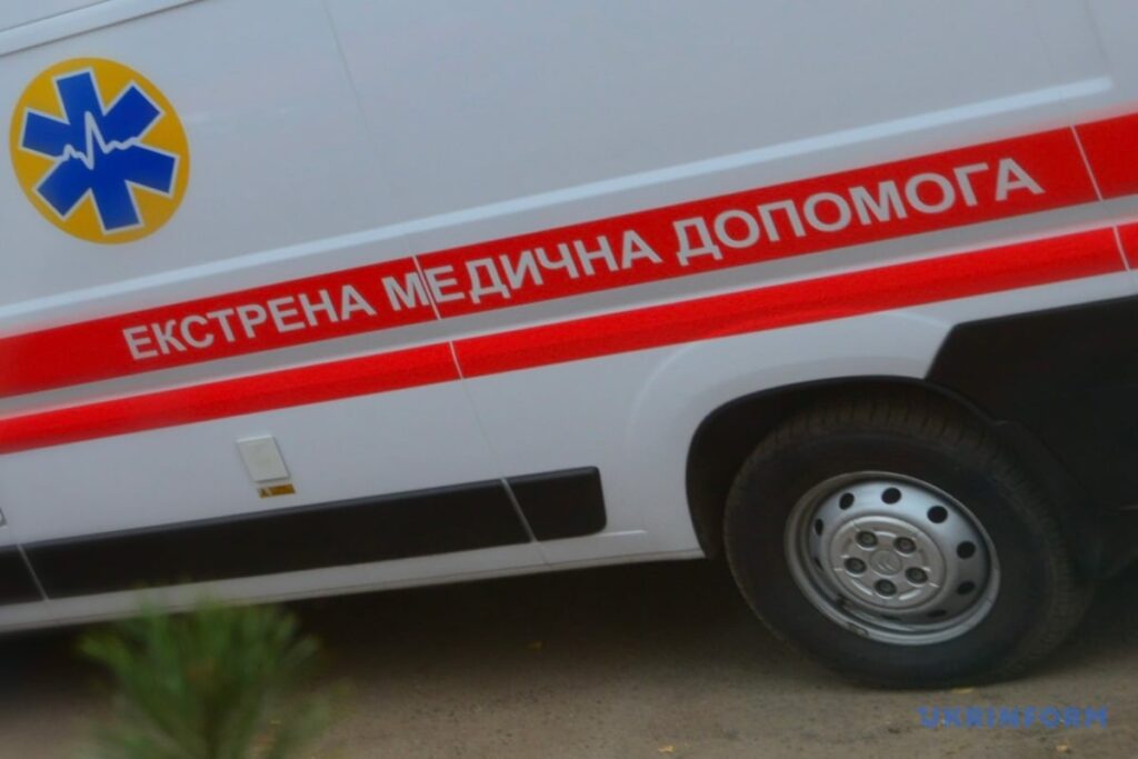 На Миколаївщині російський дрон атакував автомобіль із людьми