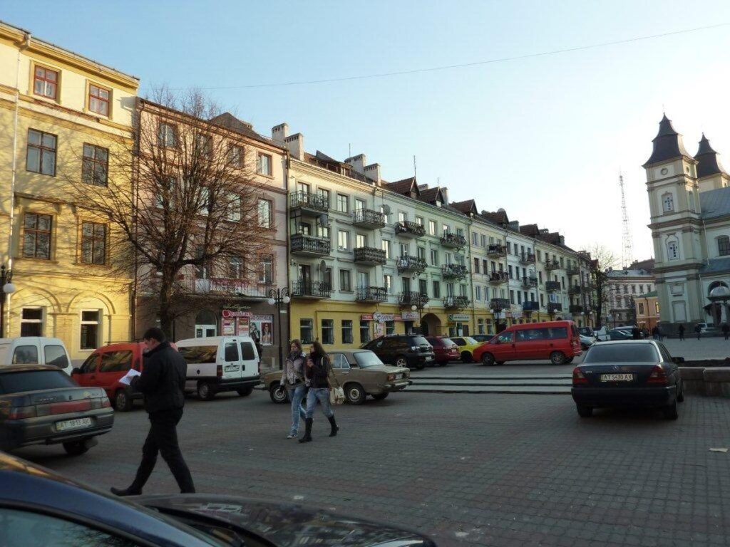 Внаслідок ворожої атаки на Івано-Франківськ загинула людина