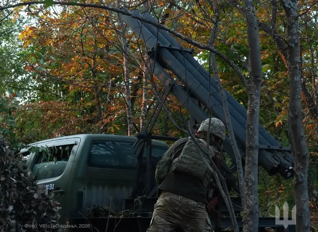 Польща підняла бойову авіацію через російські дрони над Україною