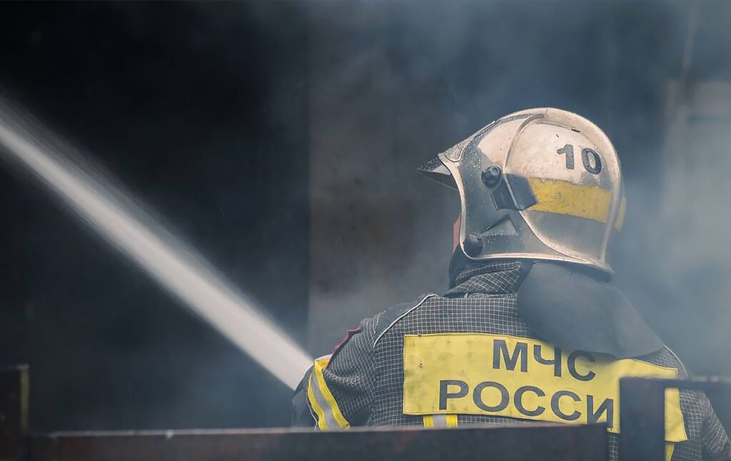 У російському Борисоглєбську спалахнула пожежа в районі військового аеродрому У російському Борисоглєбську спалахнула пожежа в районі військового аеродрому