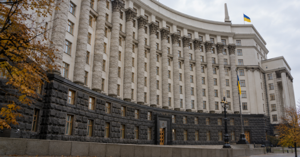 Уряд пропонує підвищити ПДВ на 1 відсотковий пункт для відновлення підприємств після атак