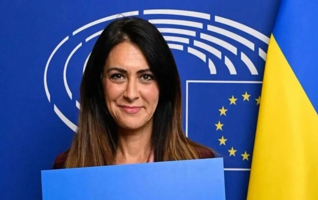 Віцепрезидентка Європарламенту оголосила голодування через ситуацію в Олешках Віцепрезидентка Європарламенту оголосила голодування через ситуацію в Олешках