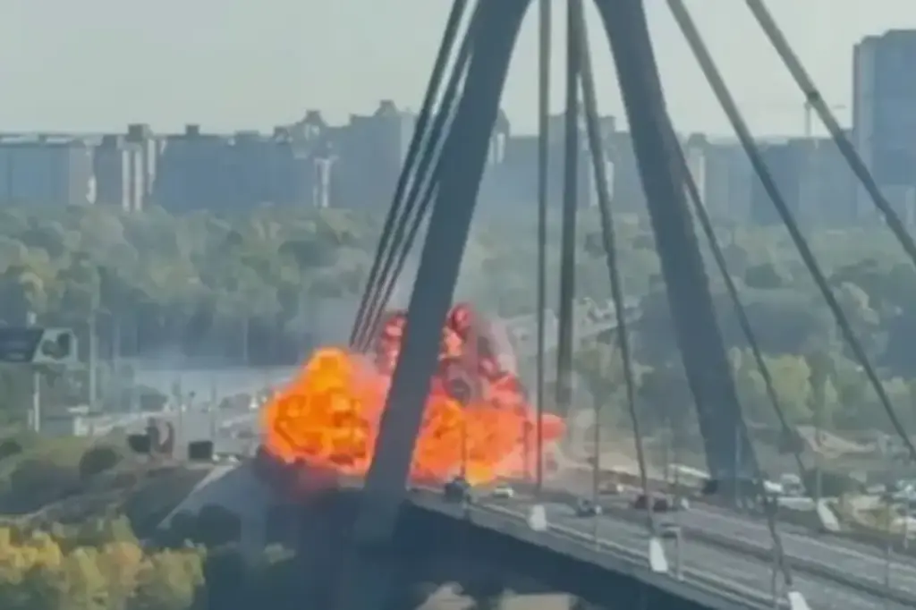 У Києві оцінили наслідки можливого пошкодження мостів через удари росії