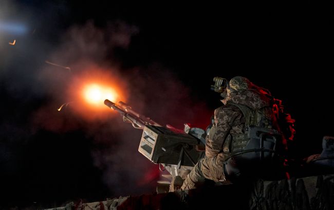 _viyskoviy_23_mm_sparena_ustanovka_zu_23_2_protipovitryana_oborona_ppo__vesna_2024_gettyimages_2147853328_69a7a54ecfc283b5166e603c3b4c9f8a_650x410
